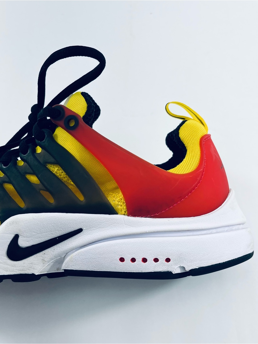 Nike Air Presto Road Race CT3550-700 Yellow Red Black Men’s :9Athletic Sneakers - Picture 7 of 16